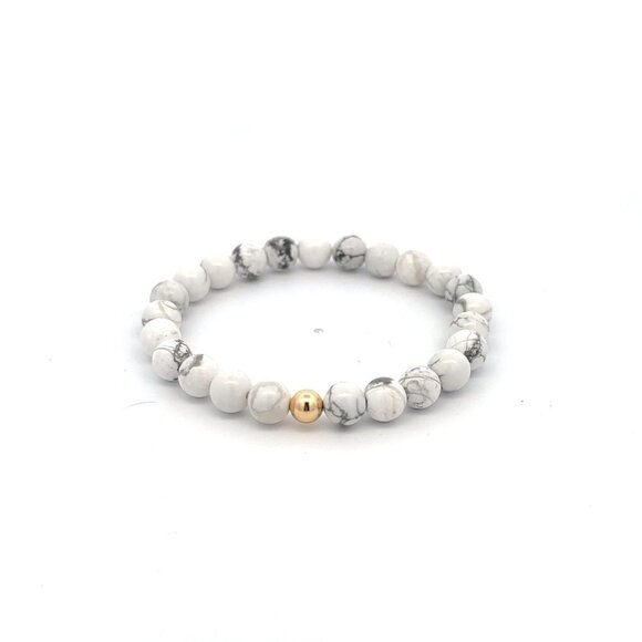 Natural White Howlite Gemstones 6mm Stretchable Bracelet 18k Gold Bead Charm - Picture 1 of 5